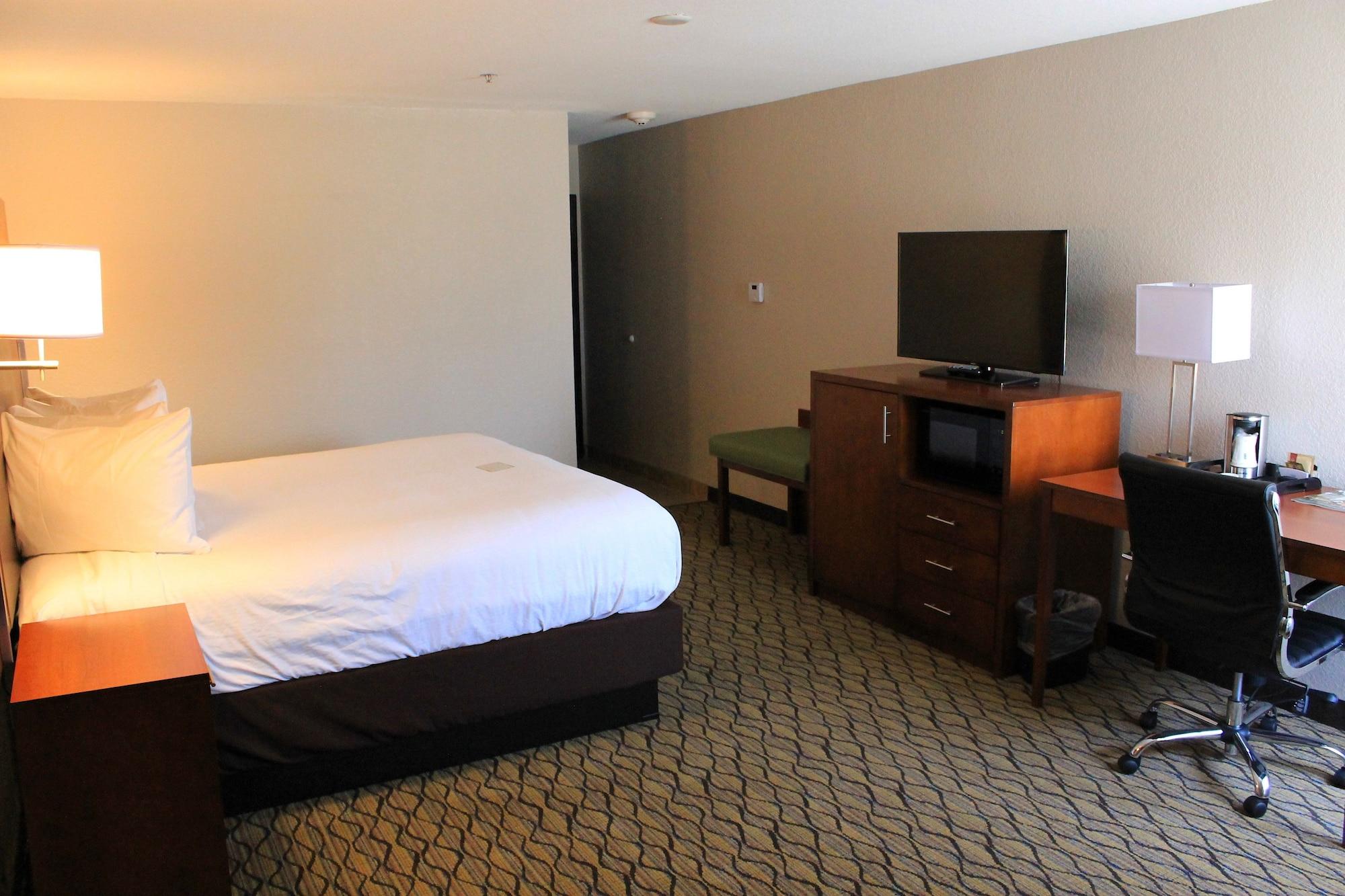 Wyndham Garden Fort Wayne Eksteriør billede