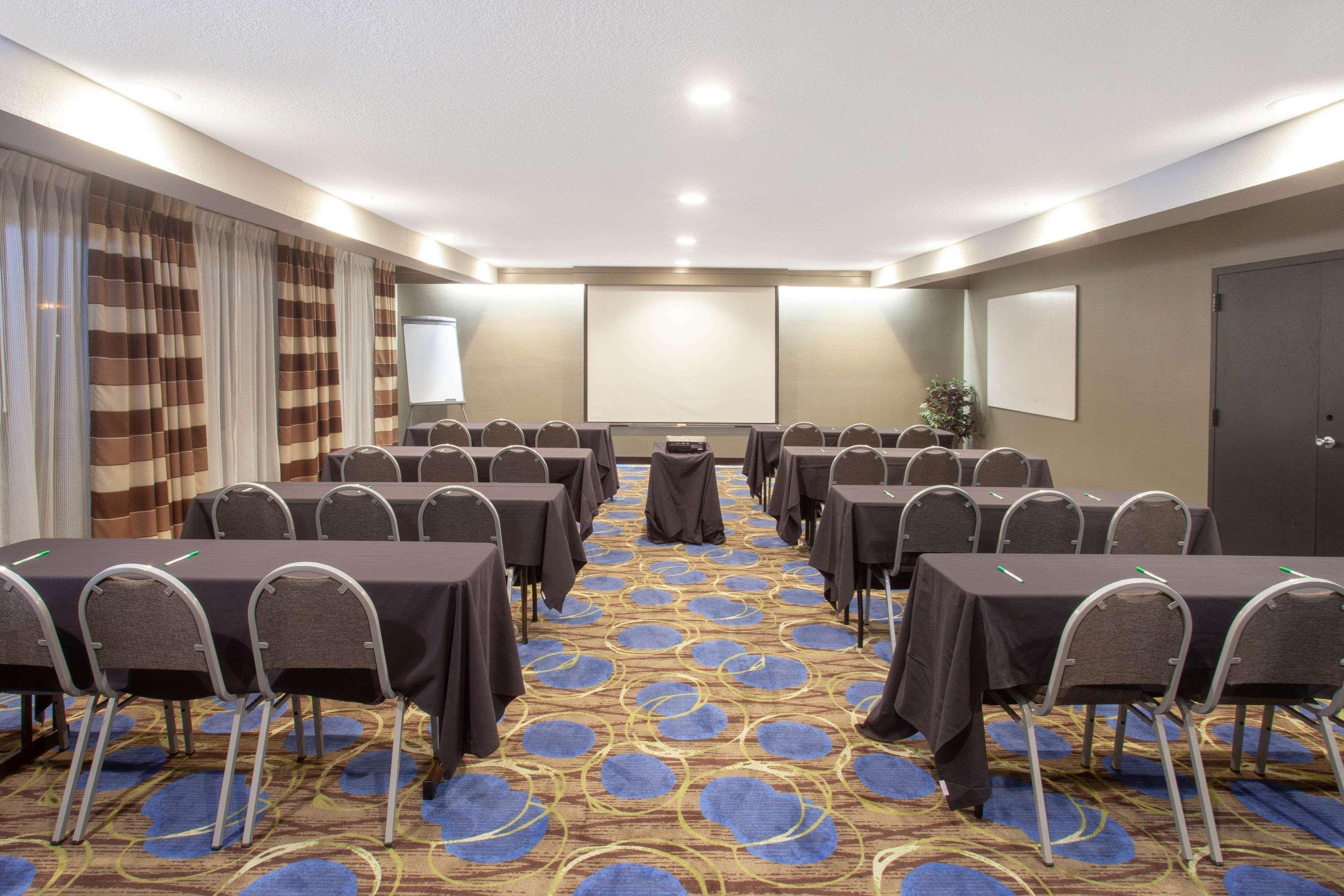 Wyndham Garden Fort Wayne Eksteriør billede