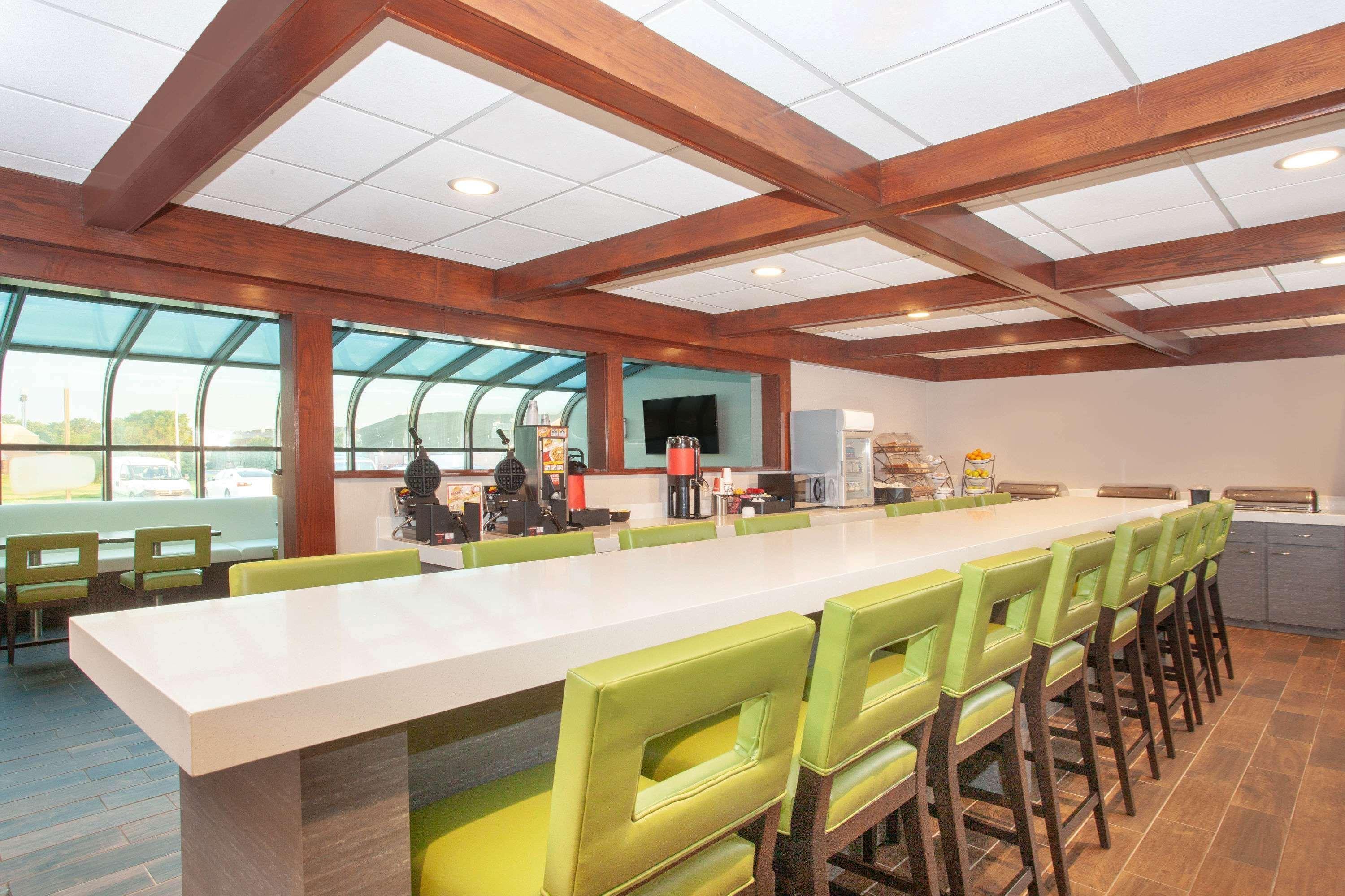 Wyndham Garden Fort Wayne Eksteriør billede
